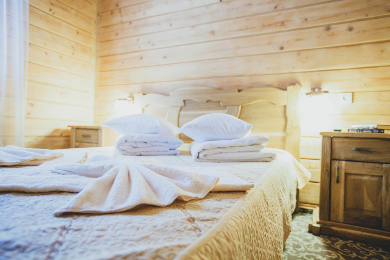 La Кrechunu Hotel Bukovel Ngoại thất bức ảnh