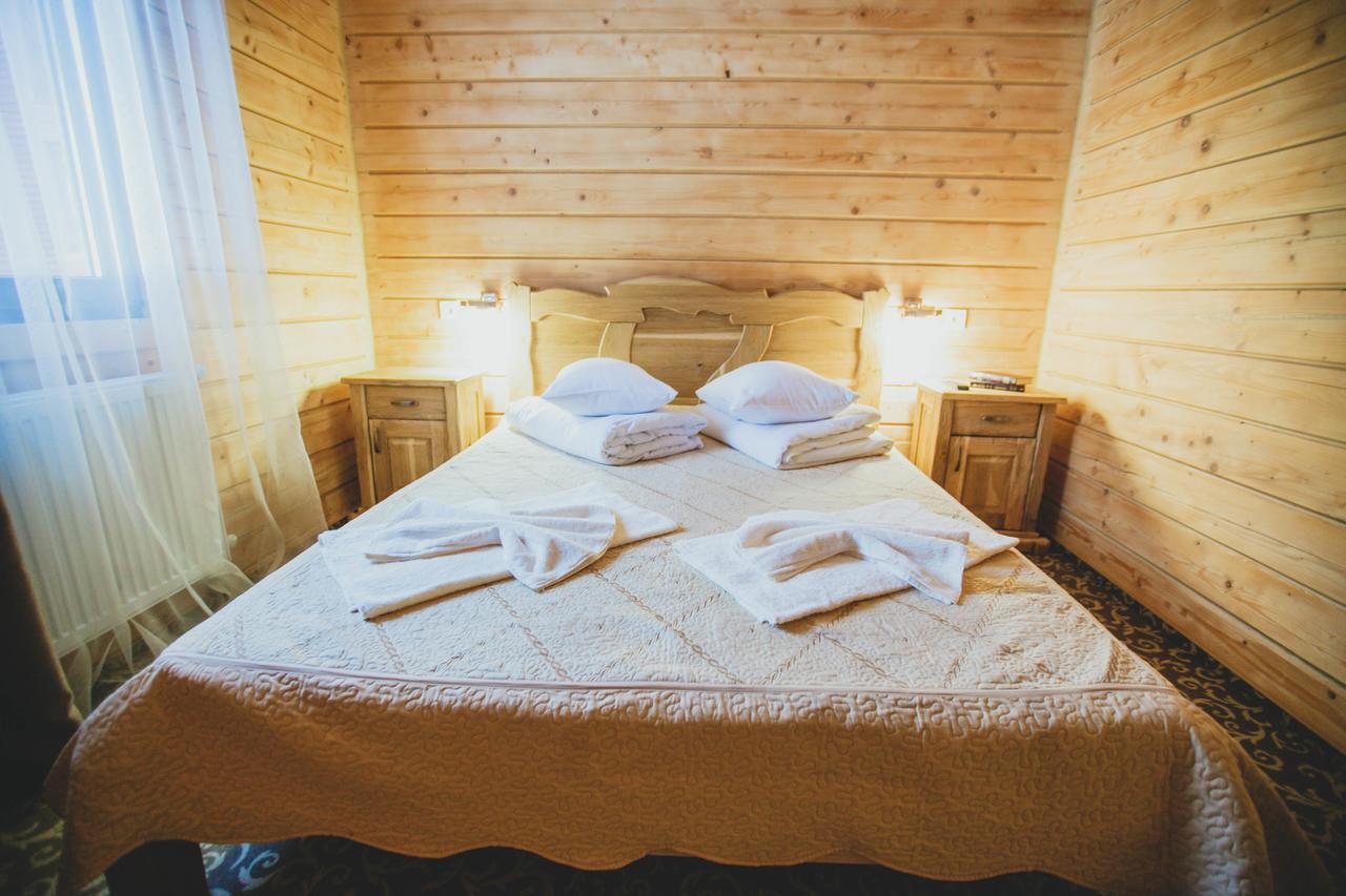 La Кrechunu Hotel Bukovel Ngoại thất bức ảnh